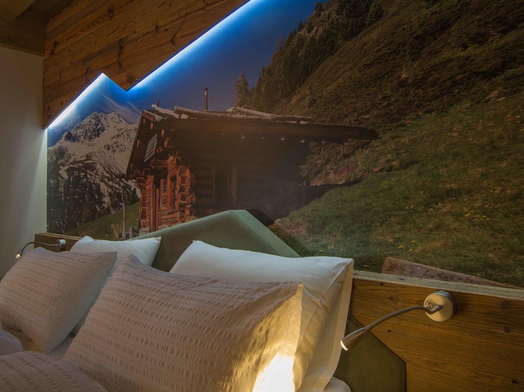 Hotel Amerikan リヴィーニョ 部屋 写真